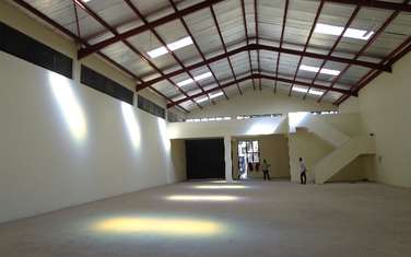 7,089 ft² Warehouse with Aircon in Industrial Area