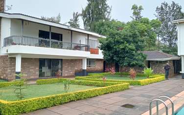 Furnished 5 Bed Apartment with En Suite in Runda