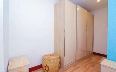 Serviced 2 Bed Apartment with En Suite at 6Th Avenue