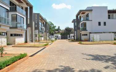 4 Bed Townhouse with En Suite at Off James Gichuru