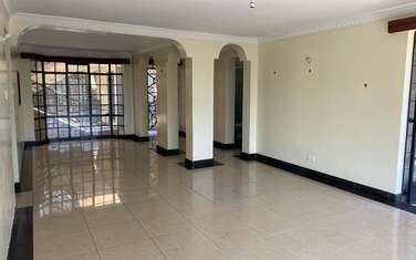 4 Bed Apartment with En Suite in Kileleshwa