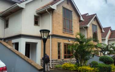 5 Bed Villa with En Suite at Amboseli
