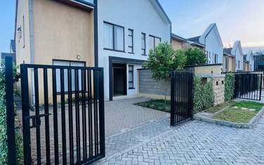 4 Bed Townhouse with En Suite at Syokimau