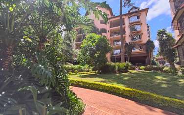 Furnished 3 Bed Apartment with En Suite at Brookside Gardens