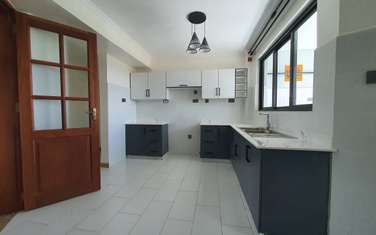 2 Bed Apartment with En Suite at Getathuru Rd