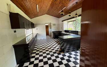 4 Bed House with En Suite at Gigiri