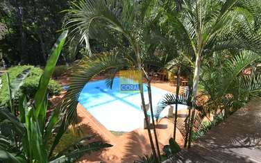 3 Bed Apartment with Swimming Pool at Riverside