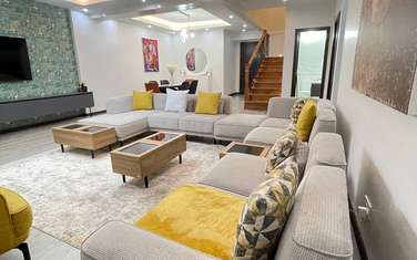 5 Bed Apartment with En Suite in Parklands