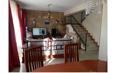 3 Bed Townhouse with Balcony in Donholm