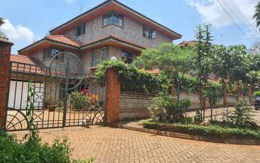 4 Bed House with En Suite at Gravellia Grove