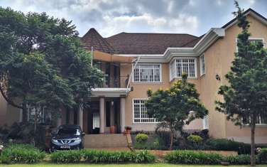8 Bed House with En Suite at Runda