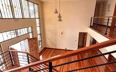 5 Bed House with En Suite in Karen