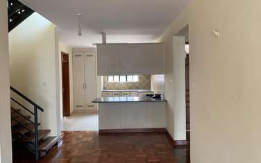 3 Bed Apartment with Balcony in Riverside