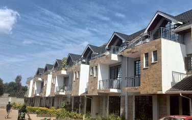 4 Bed Townhouse with En Suite in Gikambura