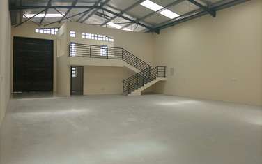 5,000 ft² Warehouse with Fibre Internet in Mombasa Road