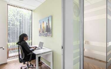 Furnished 60 m² Office with Aircon at Crescent Road