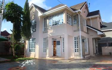 4 Bed House with En Suite in Eastern ByPass