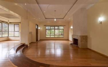 4 Bed House with En Suite in Runda