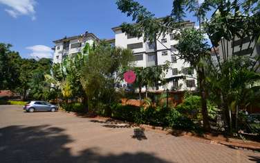 4 Bed Apartment with En Suite at Rhapta Road