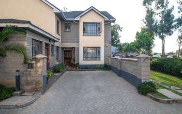 4 Bed Townhouse with En Suite in Athi River