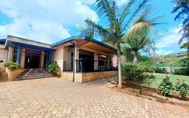 4 Bed House with En Suite at Nyari