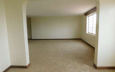 Commercial Property with Service Charge Included in Upper Hill