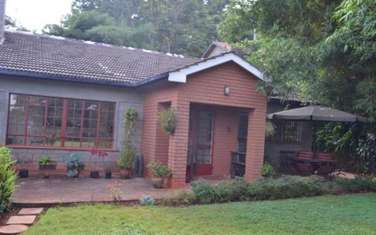 4 Bed House with En Suite at Rosslyn Lone Tree
