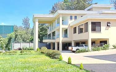 4 Bed Townhouse with En Suite in Loresho