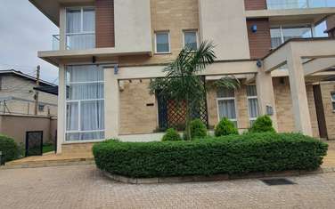 4 Bed Townhouse with En Suite at Kabasiran