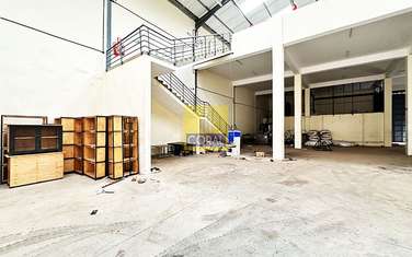 10,700 ft² Warehouse in Ruiru