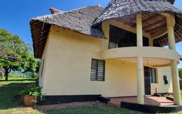 2 Bed Townhouse with En Suite in Mtwapa