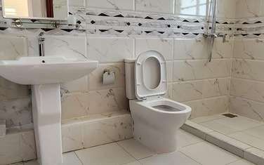 4 Bed House with En Suite at Kenyatta Road