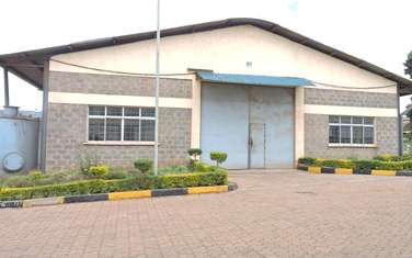 7,000 ft² Warehouse with Service Charge Included in Kikuyu Town