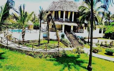 6 Bed House with En Suite in Watamu