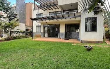 5 Bed House with En Suite in Lavington