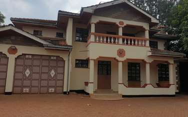 5 Bed House  in Thome