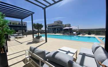 Serviced 2 Bed Apartment with En Suite in Riverside