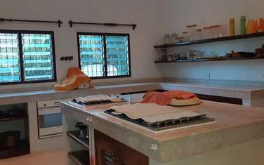 7 Bed Villa with En Suite at Naivas Kilifi