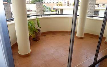 4 bedroom apartment for rent in Lavington