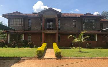 4 Bed Townhouse with En Suite at Ndege