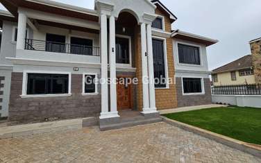 4 Bed Townhouse with En Suite in Kiambu Road