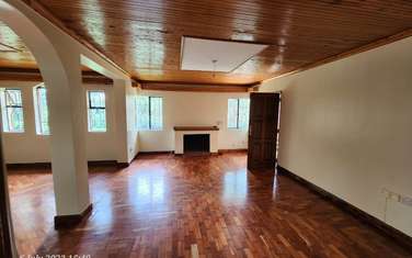 4 Bed House with En Suite in Kitisuru