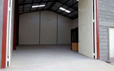 2,924 ft² Warehouse with Service Charge Included in Ruiru