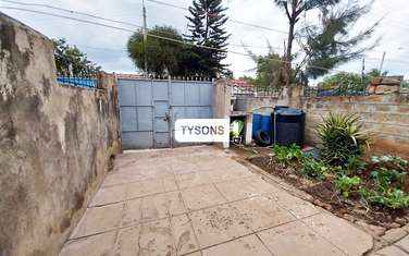 3 Bed House with En Suite in Donholm
