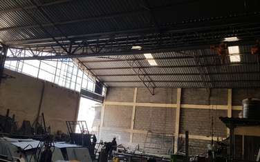 9000 ft² warehouse for rent in Utawala