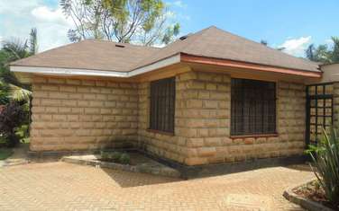 5 Bed House with En Suite at Panafric Insurance Avenue