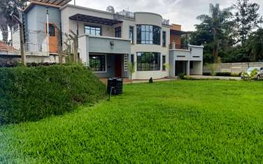 5 Bed House with En Suite at Dagoretti Rd