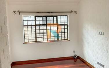 5 Bed Townhouse with En Suite at Peponi Close