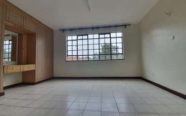 4 Bed Apartment with Swimming Pool at Ring Road