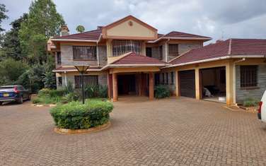 5 Bed House with En Suite at Flem Tree Runda